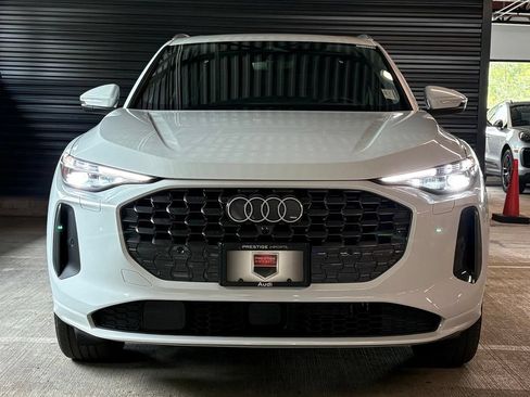 Used 2025 Audi Q5 Premium w/ Premium Plus AWD/4WD image 6