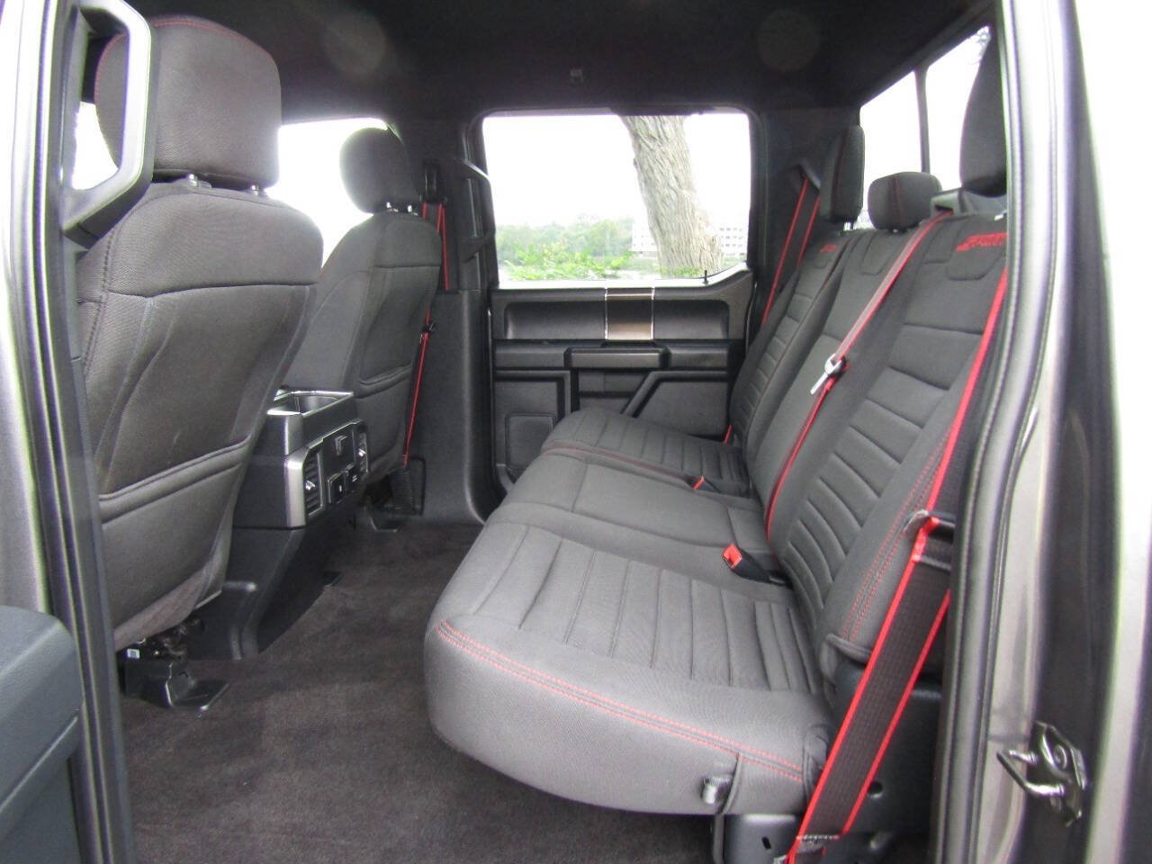 Used 2019 Ford F150 XLT w/ Equipment Group 302A Luxury AWD/4WD image 25