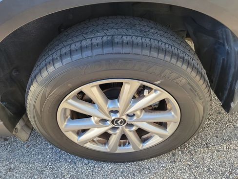 Certified 2023 MAZDA CX-5 AWD 2.5 S w/ Preferred Package image 12