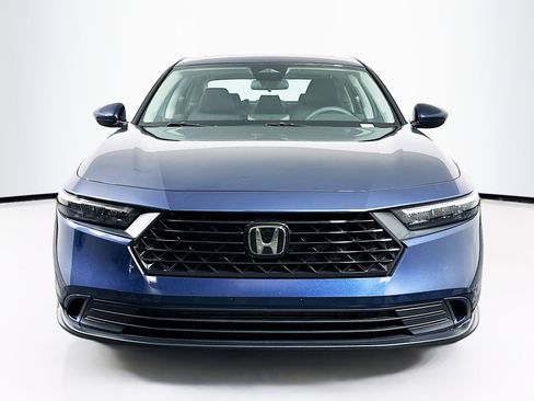 Used 2024 Honda Accord EX image 2