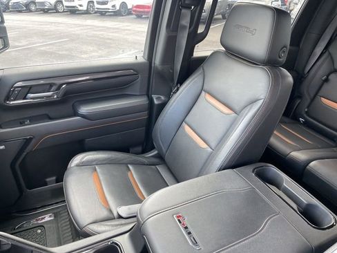 Used 2024 GMC Sierra 2500 AT4 w/ AT4 Premium Plus Package AWD/4WD image 24