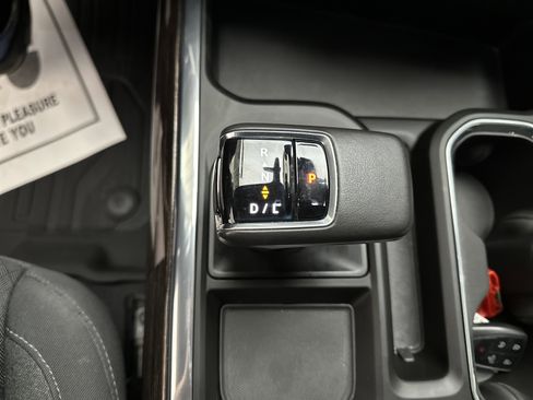 Used 2022 GMC Sierra 1500 Elevation w/ X31 Off-Road Package AWD/4WD image 35
