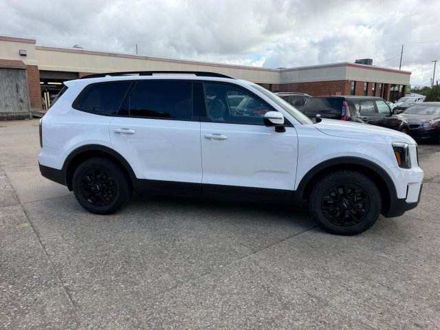Certified 2024 Kia Telluride SX Prestige X-Pro AWD/4WD image 2