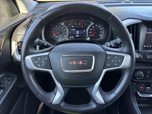 Used 2021 GMC Terrain SLE image 27