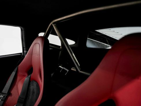 Used 2016 McLaren 675LT Coupe image 22