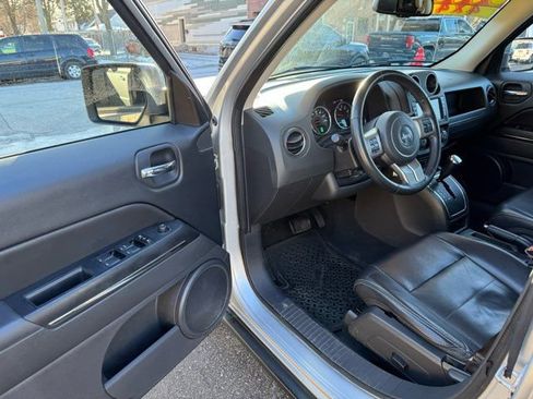 Used 2012 Jeep Patriot Limited w/ Sun/Sound Group image 8