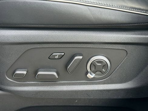 Used 2024 Hyundai Palisade Calligraphy image 16