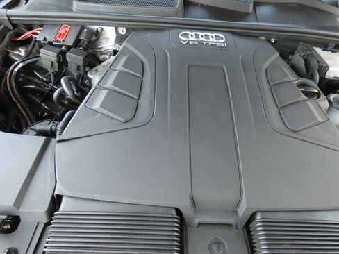 Used 2018 Audi Q7 3.0T Premium Plus w/ Premium Plus Package image 82