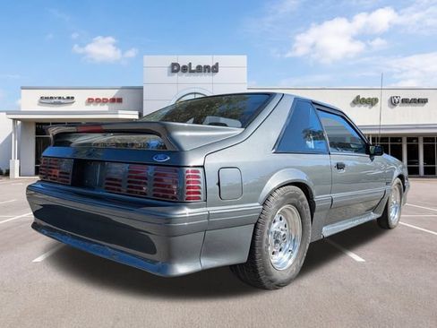 Used 1989 Ford Mustang GT RWD image 3