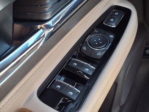 Used 2022 Lincoln Corsair FWD image 15