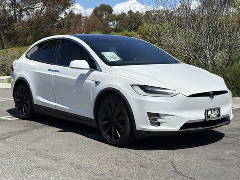 Used 2017 Tesla Model X 100D image 7