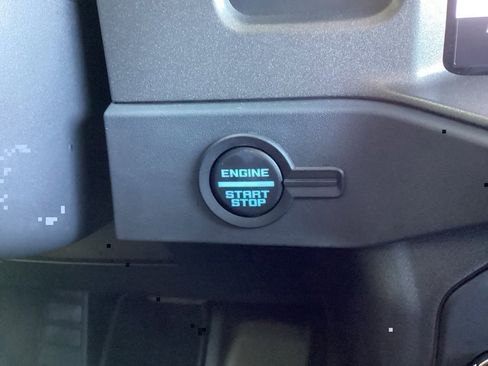 New 2025 Ford Bronco Badlands image 63