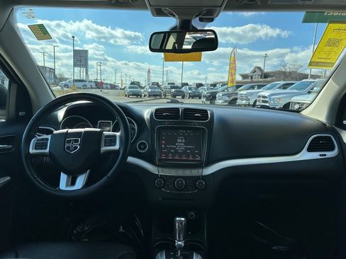 Used 2019 Dodge Journey GT image 12