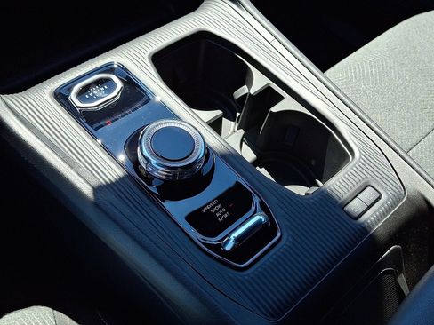 New 2026 Jeep Cherokee Laredo AWD/4WD image 10