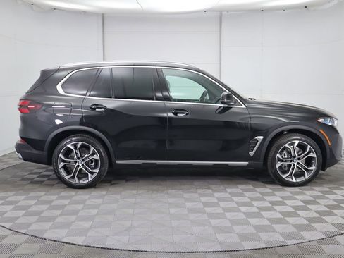 Certified 2026 BMW X5 xDrive40i w/ Premium Package image 5