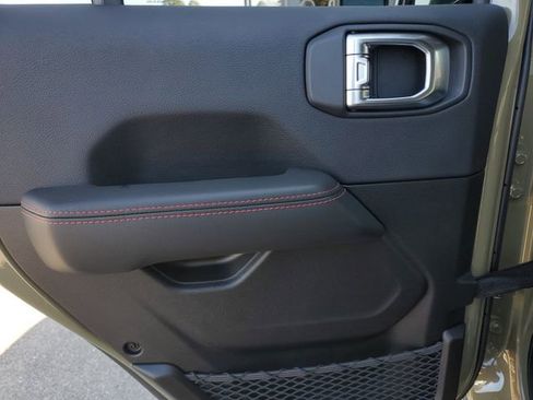 New 2026 Jeep Wrangler Unlimited Rubicon 392 image 17