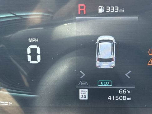 Used 2023 Kia Niro EX FWD image 33