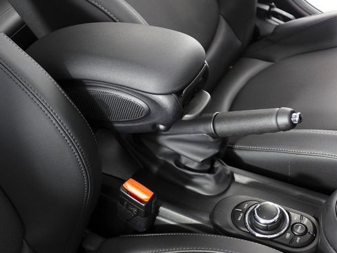 Used 2023 MINI Cooper S FWD image 16
