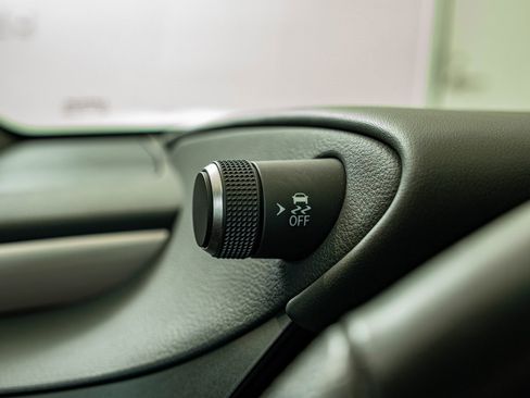 Certified 2024 Lexus ES 350 F Sport w/ Accessory Package (Z2) image 28