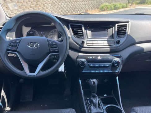 Used 2017 Hyundai Tucson Eco w/ Cargo Package image 12