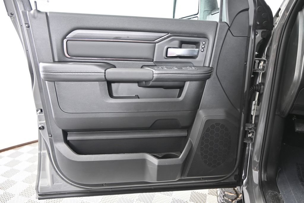 New 2026 RAM 2500 Power Wagon AWD/4WD image 17