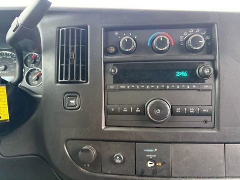 Used 2024 GMC Savana 2500 w/ Driver Convenience Package image 27