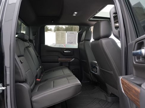 Used 2022 Chevrolet Silverado 1500 High Country image 35