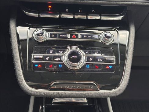 Used 2021 Lincoln Corsair Reserve w/ Elements Package image 25