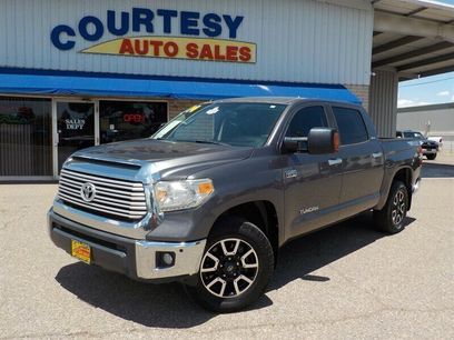Used 2014 Toyota Tundra Limited w/ Limited Premium Package