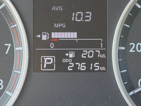 Used 2025 Nissan Versa S w/ Trunk Package FWD image 21