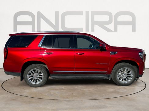 Used 2021 GMC Yukon SLT w/ SLT Luxury Package image 11