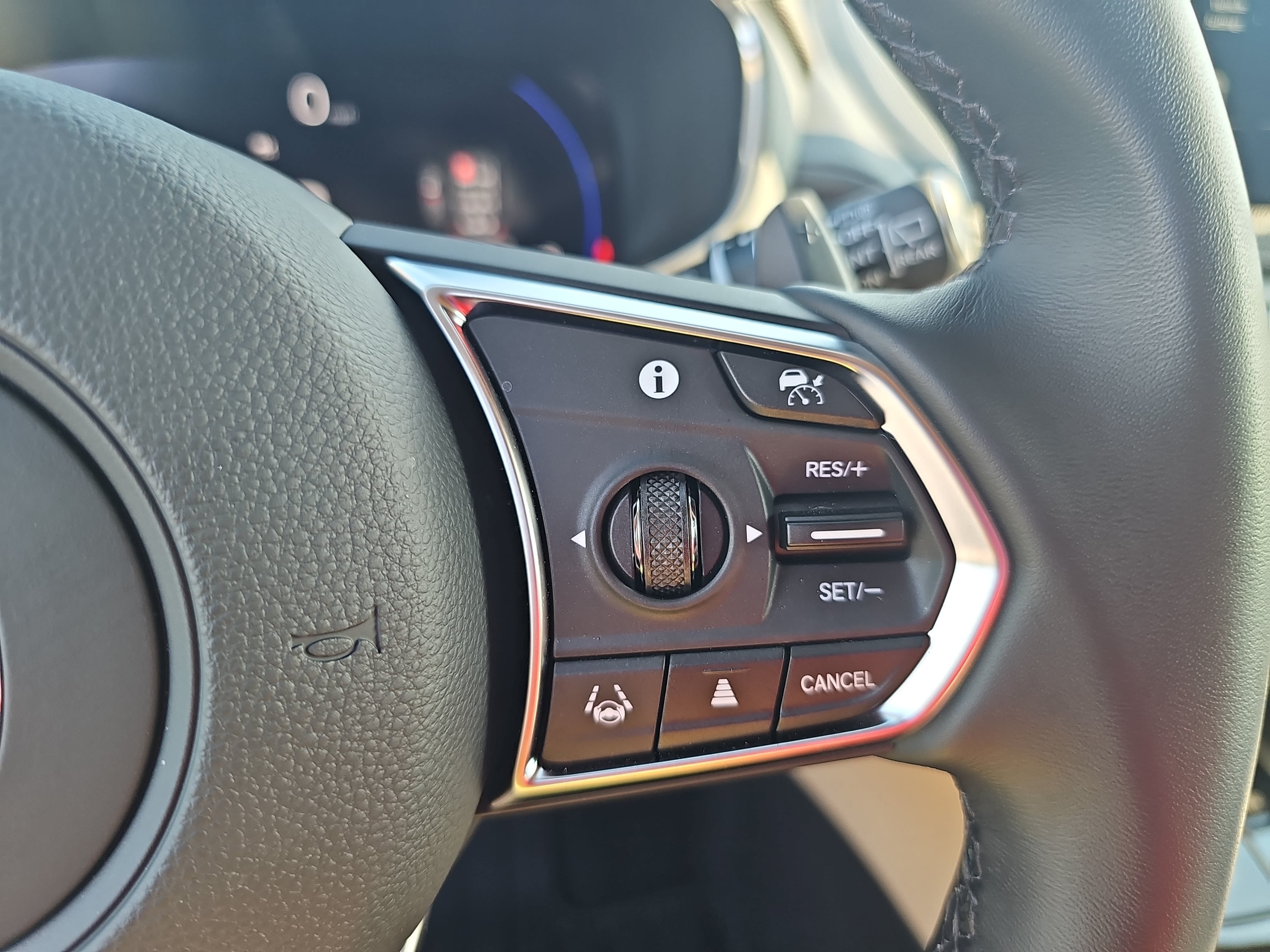 Certified 2026 Acura MDX FWD image 18