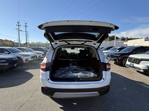 New 2025 Honda Pilot EX-L image 31