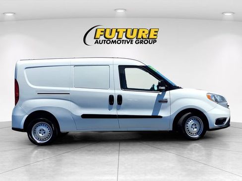 Used 2022 RAM ProMaster City Tradesman FWD image 3