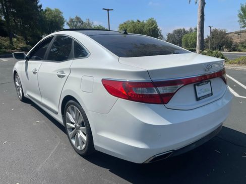 Used 2016 Hyundai Azera Limited image 3