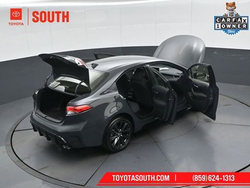 Used 2026 Toyota Corolla SE w/ SE Premium Package image 52