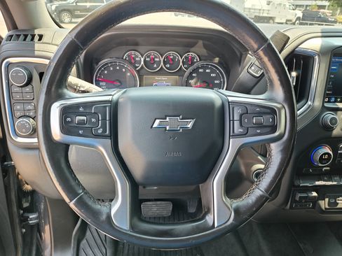 Used 2021 Chevrolet Silverado 1500 RST AWD/4WD image 17