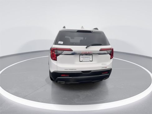 Used 2023 GMC Acadia AT4 image 7