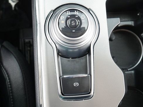 Used 2024 Ford Edge Titanium AWD/4WD image 42