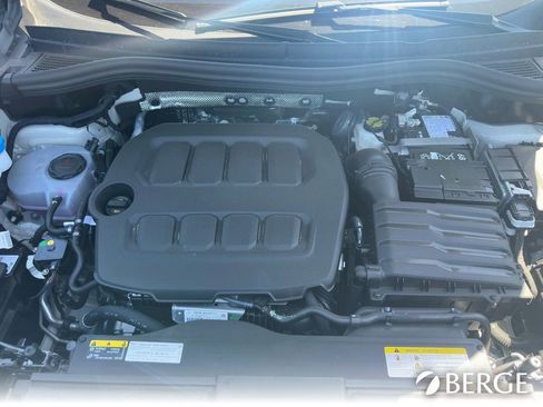 New 2026 Volkswagen Tiguan SEL R-Line AWD/4WD image 31