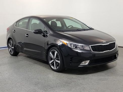 Used 2017 Kia Forte EX w/ EX Premium Plus Package FWD image 1