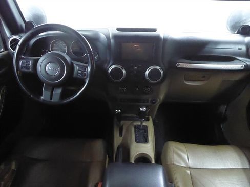 Used 2011 Jeep Wrangler Unlimited Sahara w/ Dual Top Group image 9