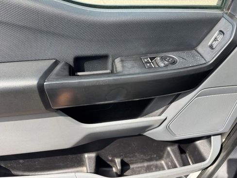 Used 2022 Ford F150 XL image 18