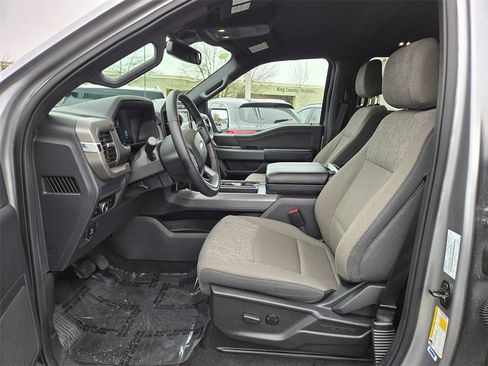 Used 2024 Ford F150 XLT w/ Mobile Office Package image 12
