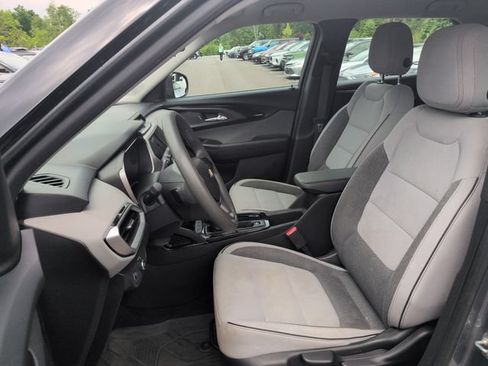 Used 2021 Chevrolet TrailBlazer LS FWD image 27