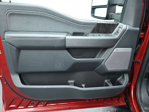 New 2025 Ford F250 Lariat w/ Lariat Ultimate Package image 6