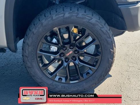 Used 2025 GMC Sierra 1500 AT4X AWD/4WD image 6