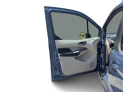 Used 2022 Ford Transit Connect XLT FWD image 11