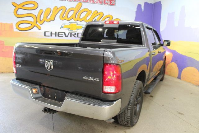 Used 2019 RAM 1500 Classic SLT AWD/4WD image 8