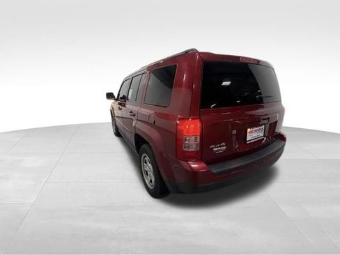 Used 2017 Jeep Patriot Sport w/ Power Value Group AWD/4WD image 11